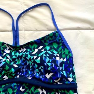 Nike swimsuit size M - like new condition 💜
